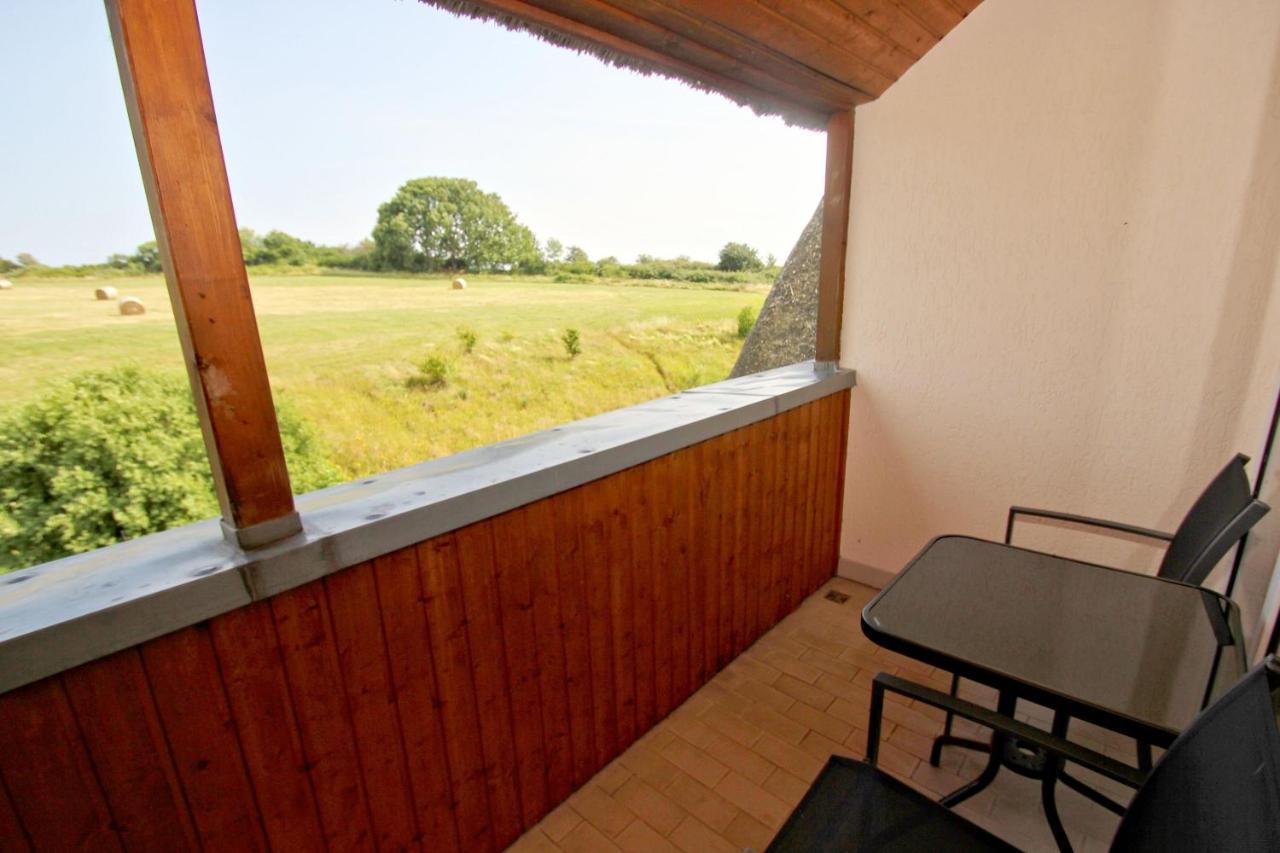 Strandnah Mit Balkon, Gratis Nutzung Vom Ahoi Erlebnisbad Und Sauna In Sellin - Strandhaus Moenchgut Fewo21 洛布 外观 照片