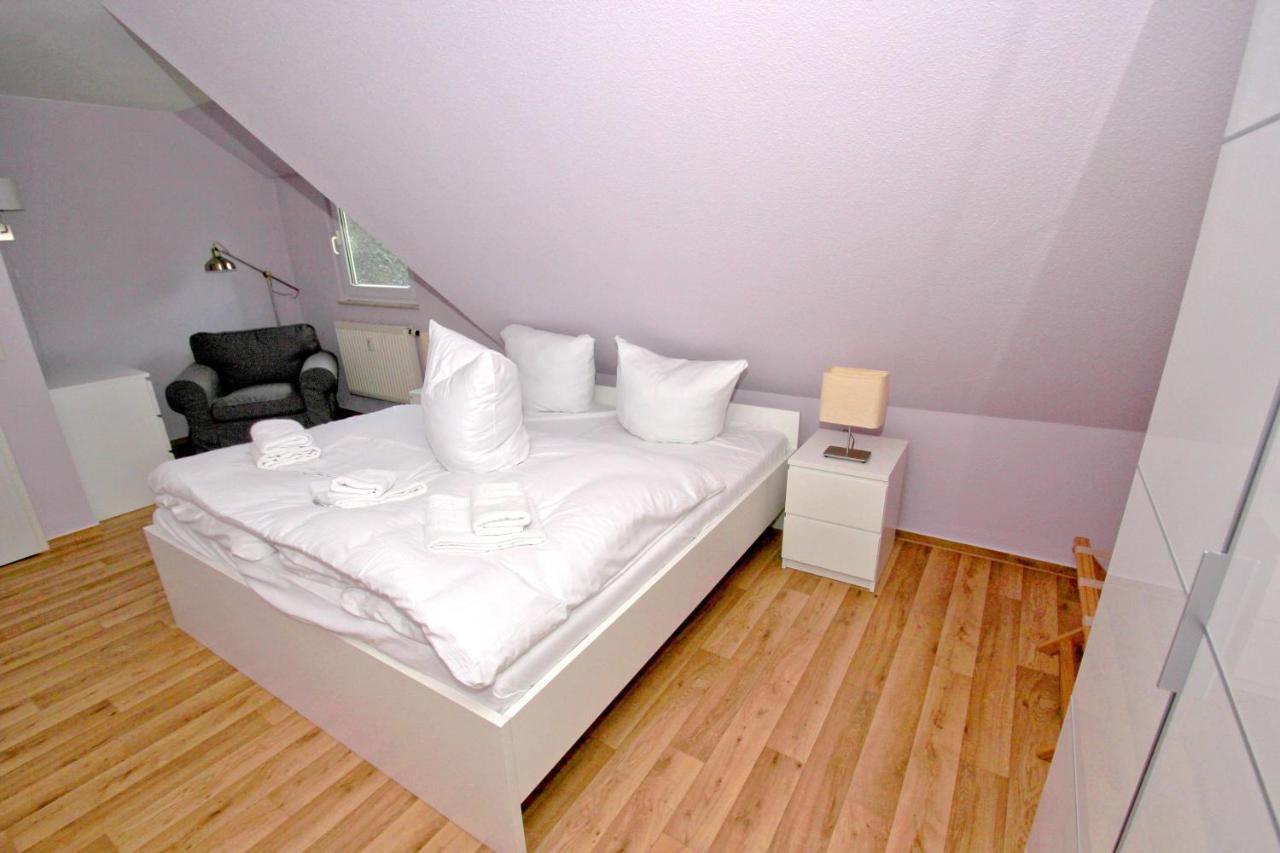 Strandnah Mit Balkon, Gratis Nutzung Vom Ahoi Erlebnisbad Und Sauna In Sellin - Strandhaus Moenchgut Fewo21 洛布 外观 照片