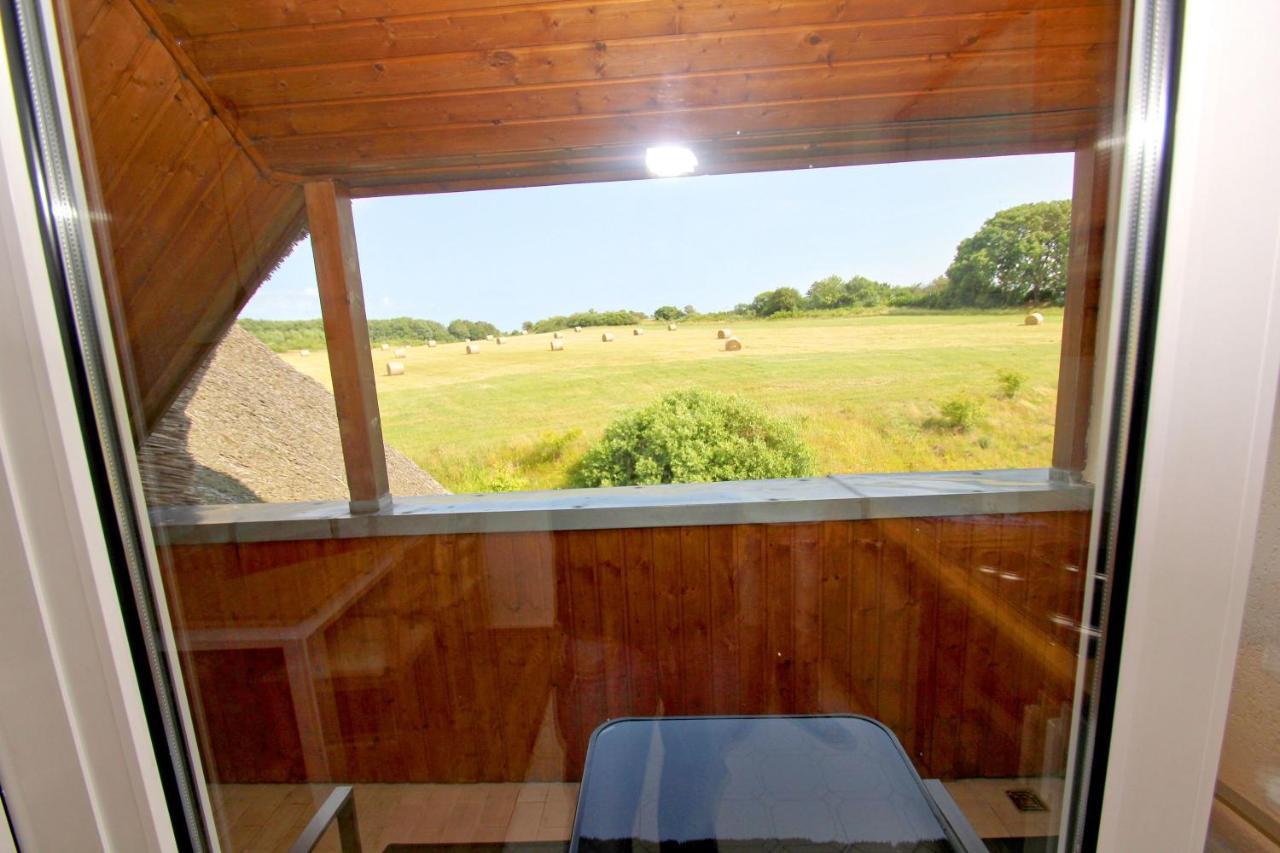 Strandnah Mit Balkon, Gratis Nutzung Vom Ahoi Erlebnisbad Und Sauna In Sellin - Strandhaus Moenchgut Fewo21 洛布 外观 照片
